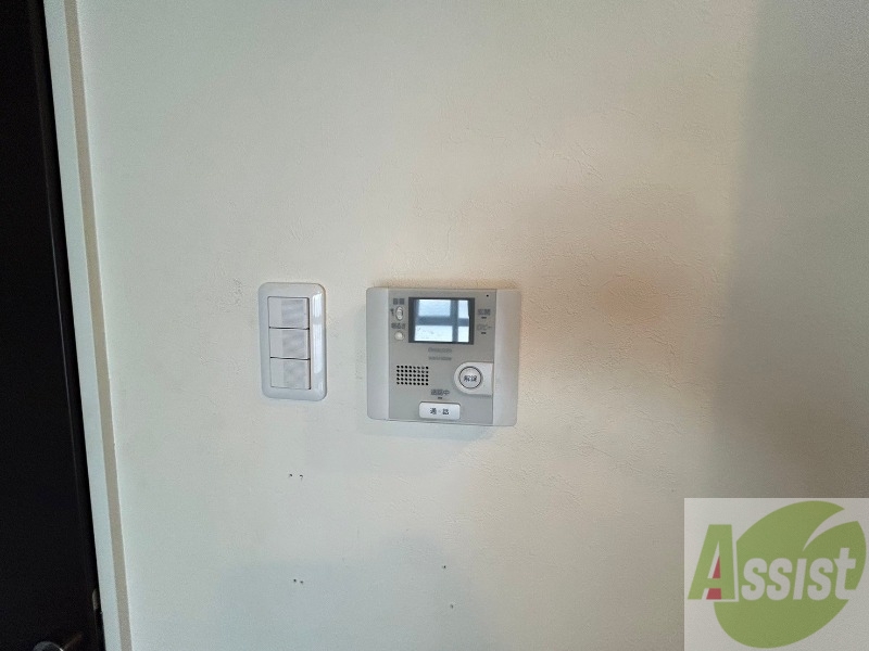 セキュリティ　ＴＶモニター付インターホンです。来客者の顔が見えるので安心！