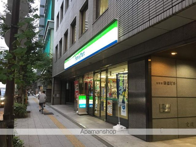 コンビニ　ファミリーマート（コンビニ）まで4306m