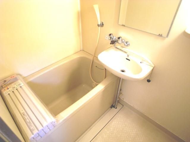 バス・シャワールーム　2点ユニット(バス・トイレ別)