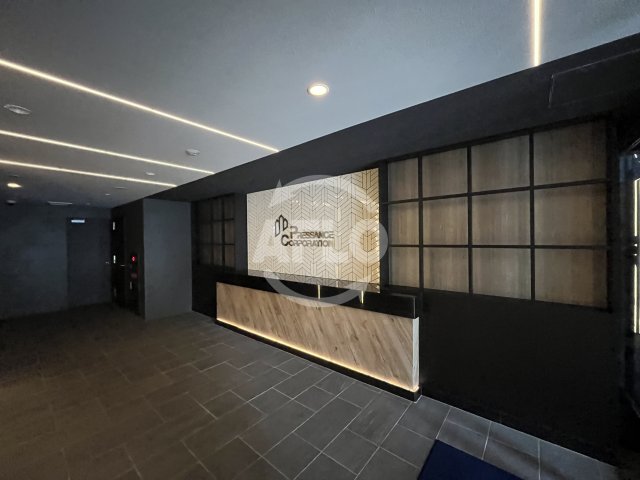 ロビー　プレサンス新大阪ストリーム　ロビー