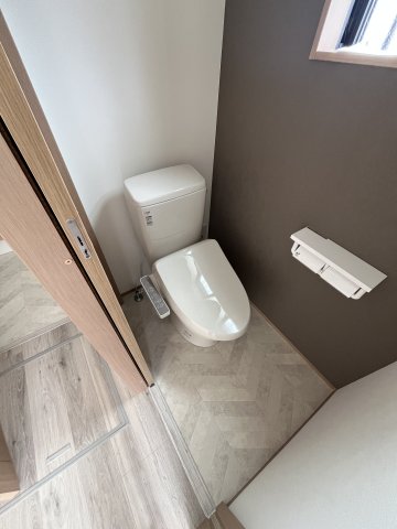 トイレ　トイレもきれいです