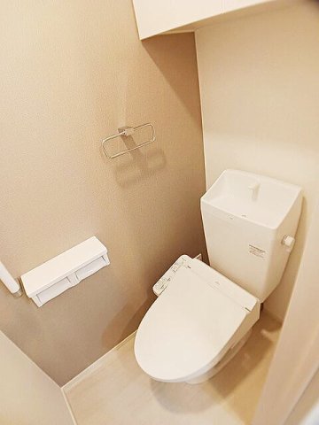 トイレ　落ち着いたトイレです