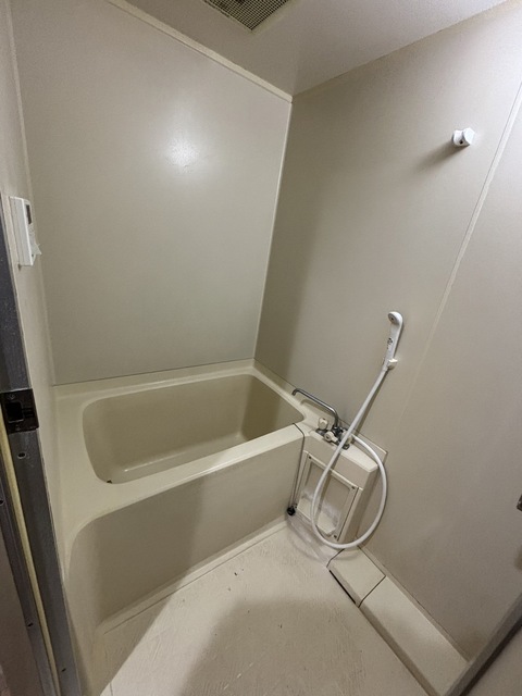 バス・シャワールーム　別部屋参考写真です