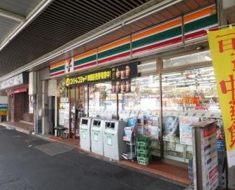 コンビニ　セブンイレブン門前仲町駅西店（コンビニ）まで335m