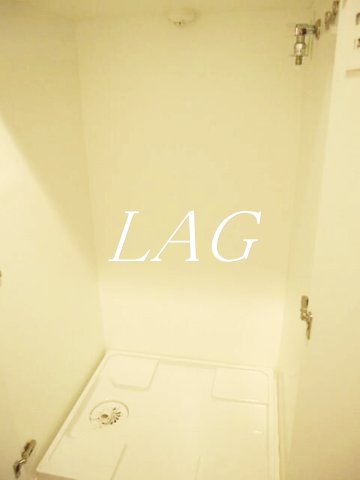 その他設備　室内洗濯機置き場です。