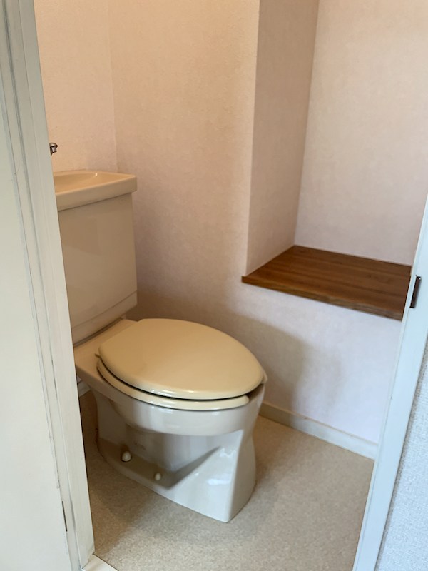 トイレ　※別部屋の写真です