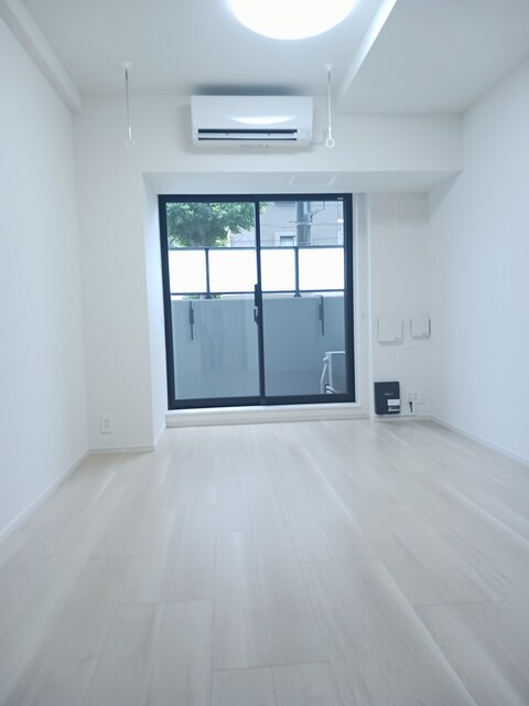 居室・リビング　同仕様