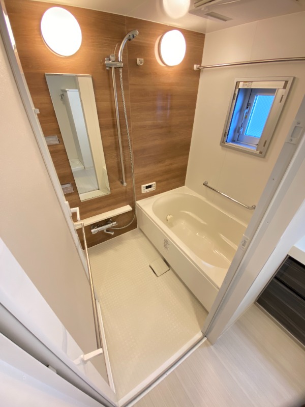 バス・シャワールーム