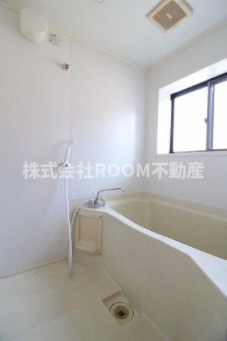 バス・シャワールーム　日々の疲れを癒すお風呂付です