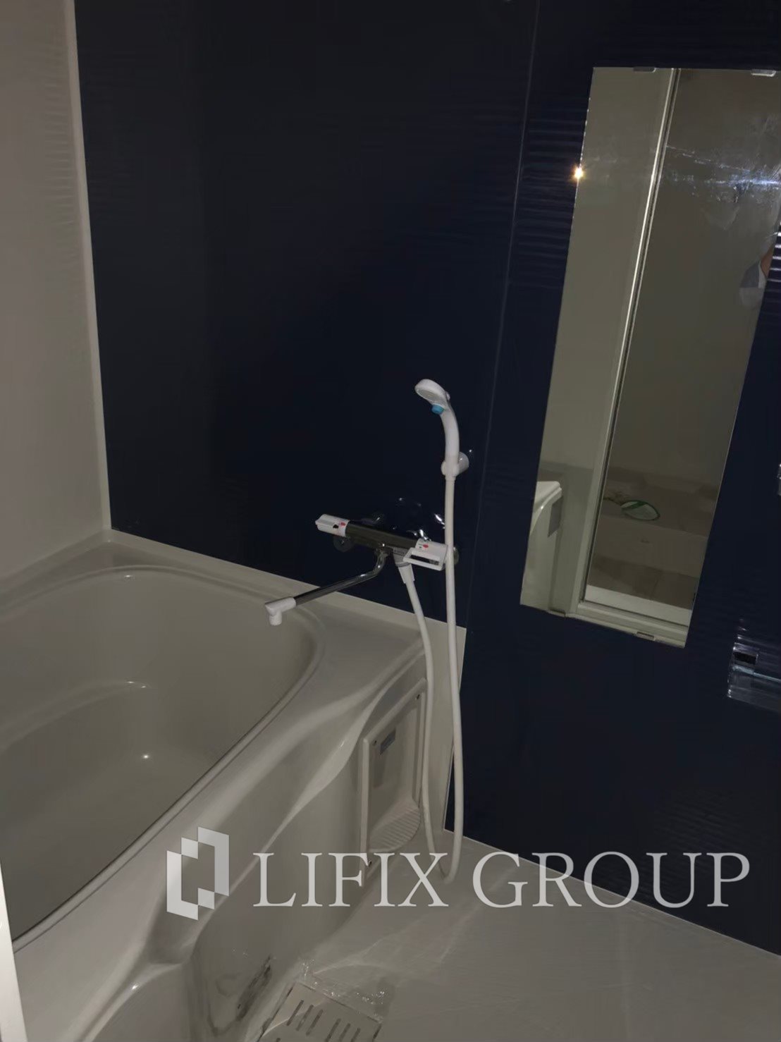 バス・シャワールーム　風呂