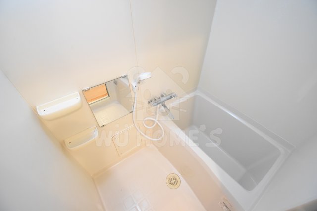 バス・シャワールーム　日々の疲れを癒すお風呂付です