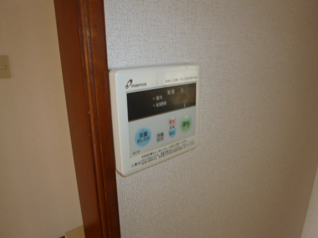 その他設備　給湯リモコン