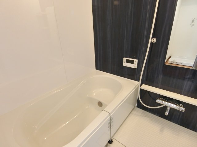 バス・シャワールーム　詳細は、RISUMO江坂本店→06-6155-7137まで♪