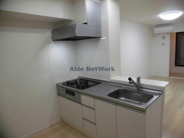 キッチン　別部屋参考画像（反転）