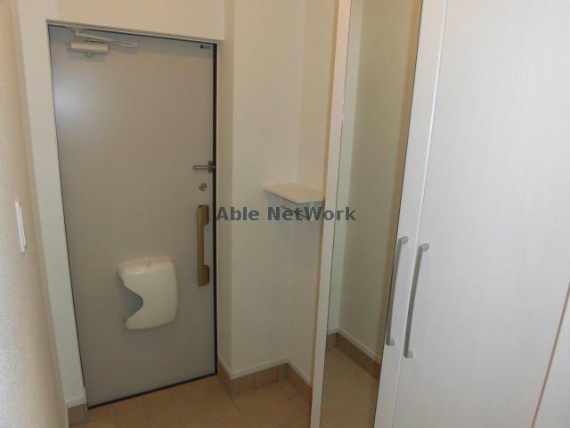 玄関　別部屋参考画像（反転）