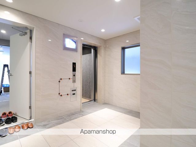 ロビー　ロビー