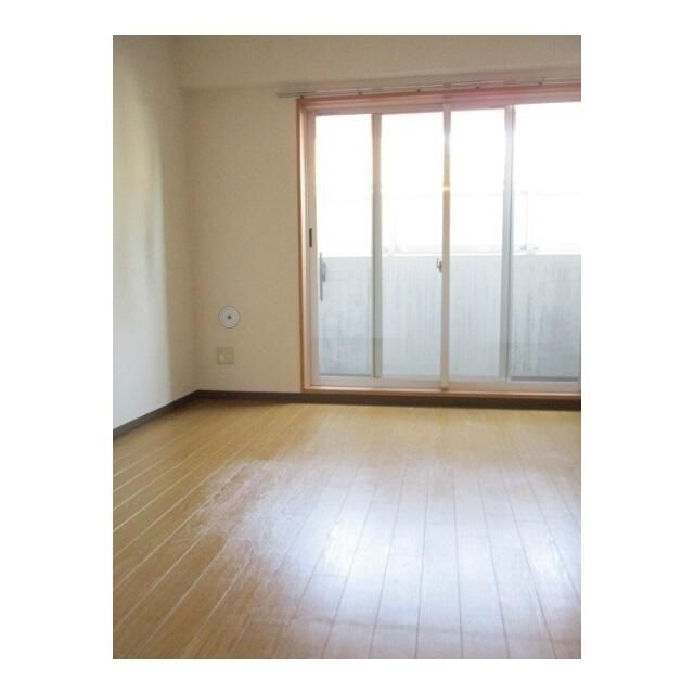 居室・リビング　LINEでのお問い合わせもお待ちしております♪