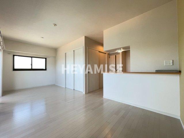 居室・リビング　同間取り別号室の写真です。