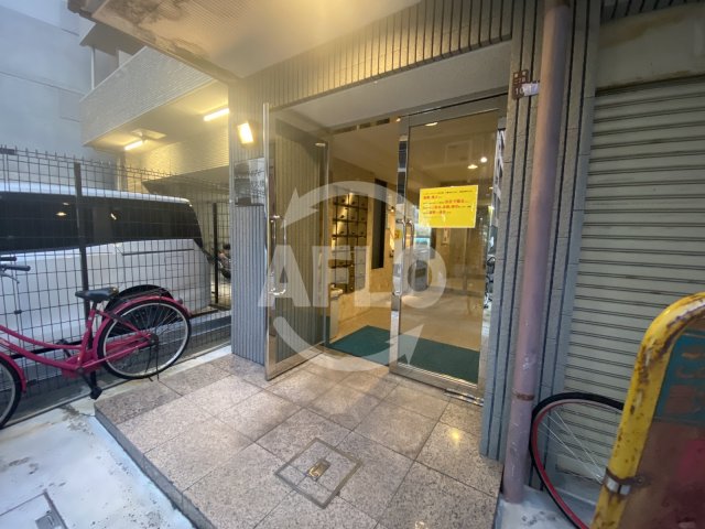 エントランス　ルミエール西大橋　エントランス