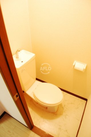 トイレ　ルミエール西大橋　トイレ