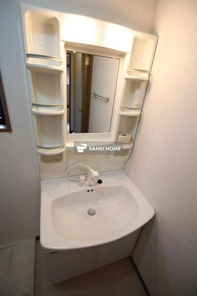 洗面設備　同仕様