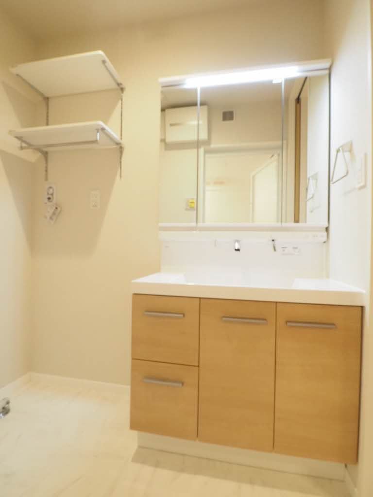 洗面設備　洗面化粧台