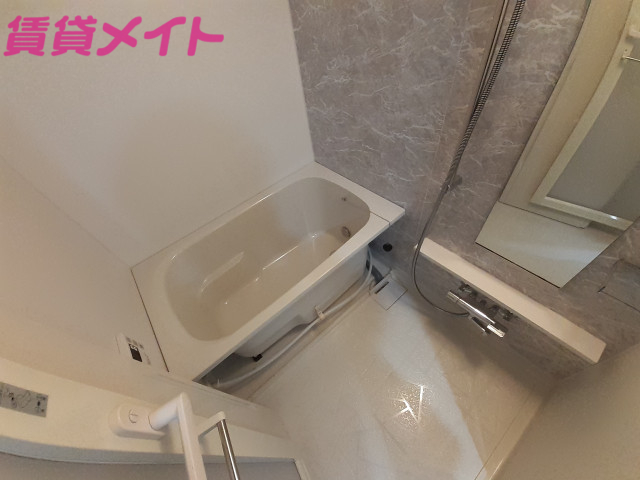 バス・シャワールーム　同型別部屋写真