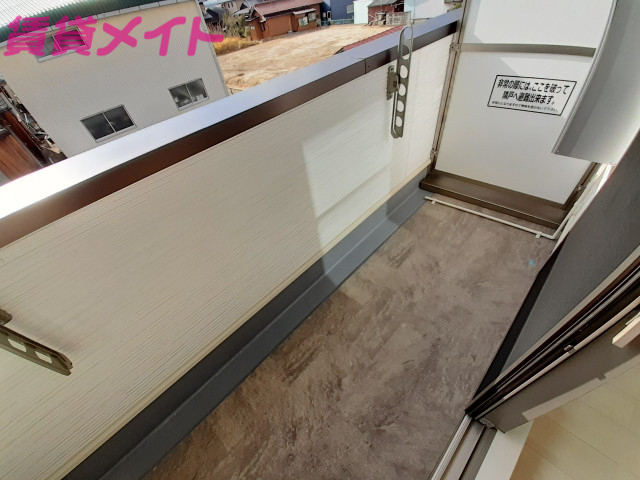 バルコニー　同型別部屋写真