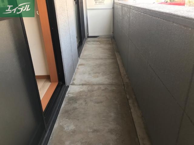 バルコニー　ベランダ