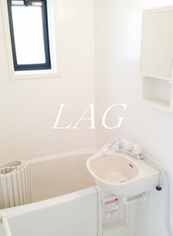 バス・シャワールーム　お風呂です。