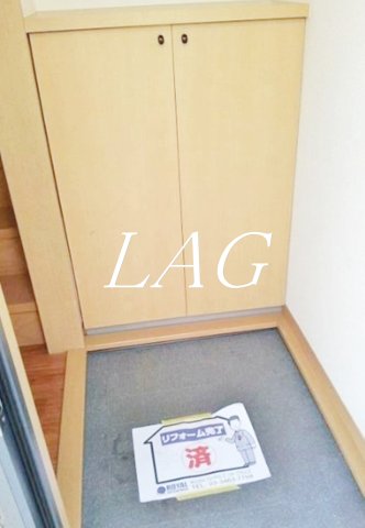 玄関　玄関です。