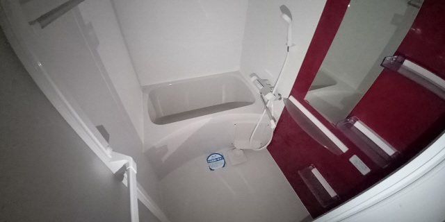 バス・シャワールーム　ゆったり過ごせるお風呂です