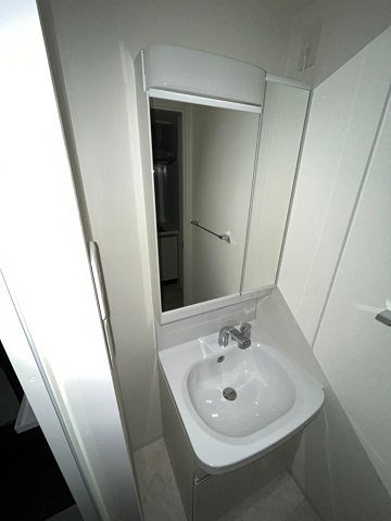 洗面設備　使いやすい洗面所です