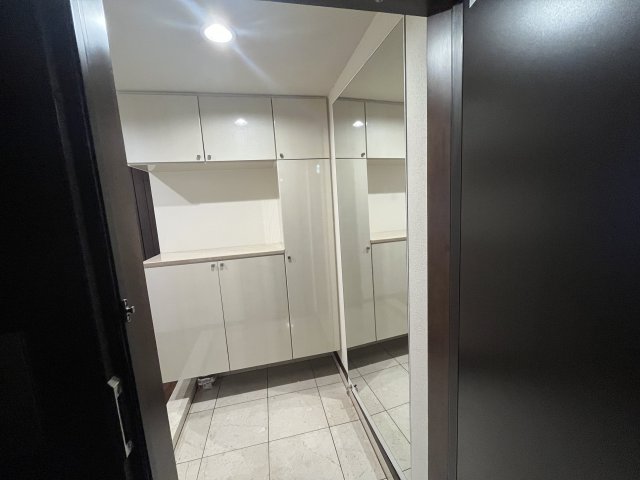 玄関　※別号室の写真です。現況優先となります。