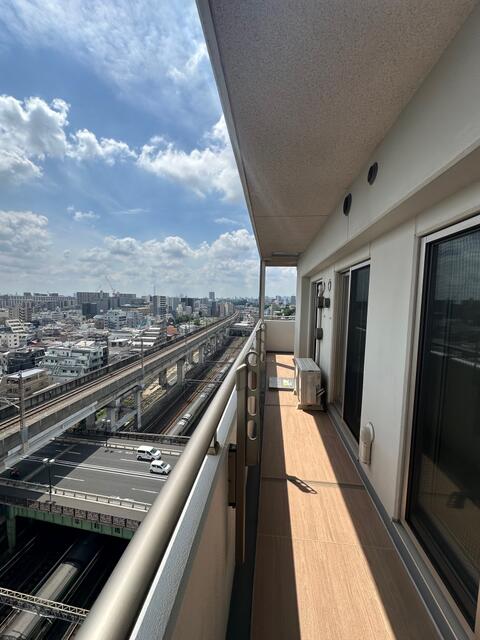 バルコニー　※現況優先（１２０３参考写真）