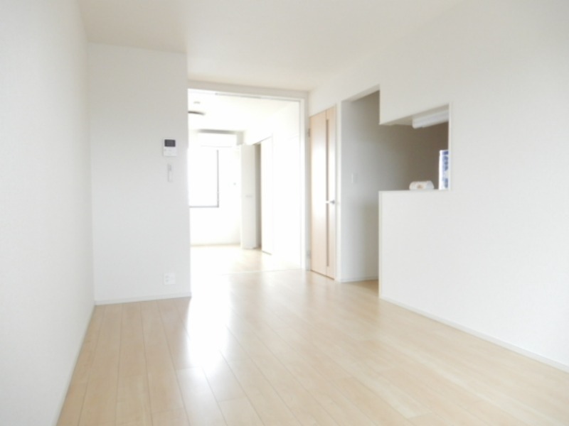 居室・リビング　図面と現状に相違がある場合には現状を優先