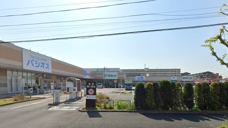 ドラックストア　ウエルシアライフガーデン新浦安店（ドラッグストア）まで689m