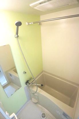 バス・シャワールーム　お風呂