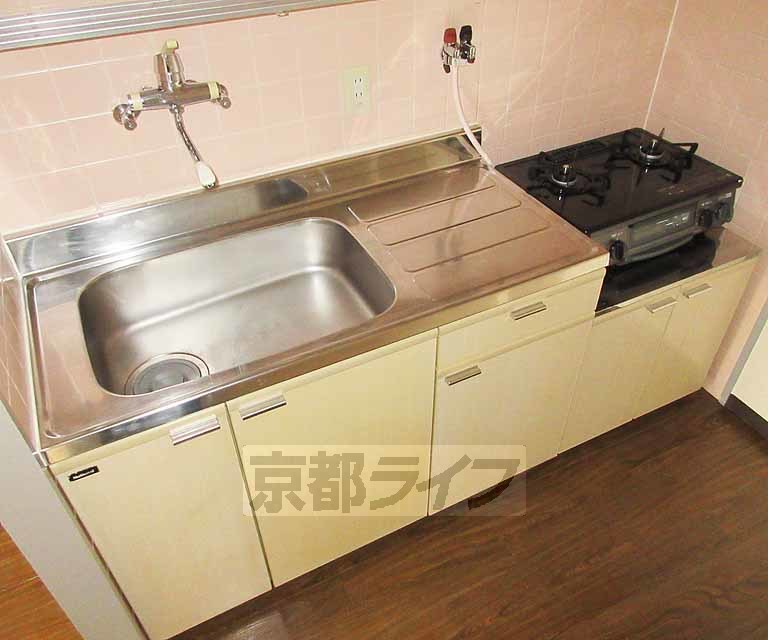 キッチン　広いキッチンです・