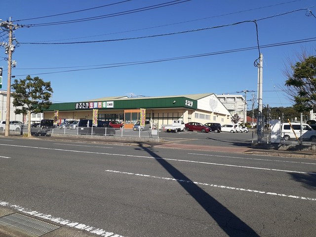 スーパー　まるたか生鮮市場三城店（スーパー）まで376m