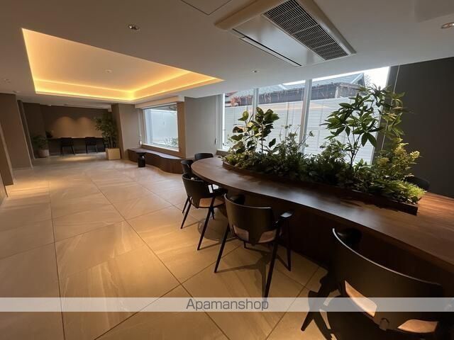 ロビー　ロビー