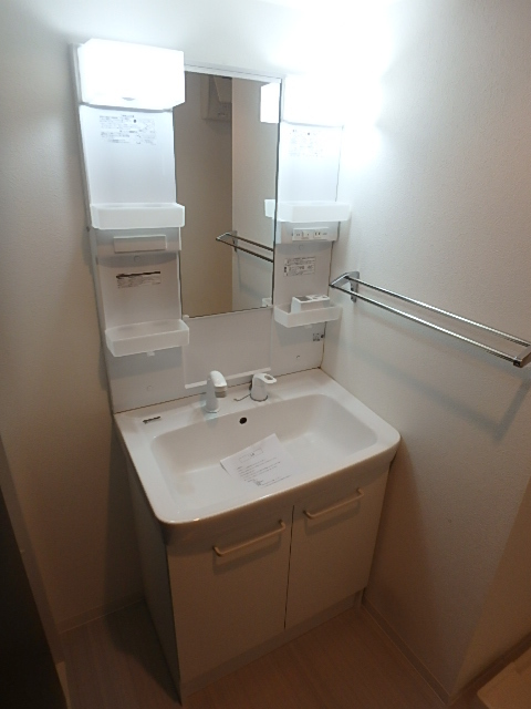 洗面設備　毎日のお手入れはここで。