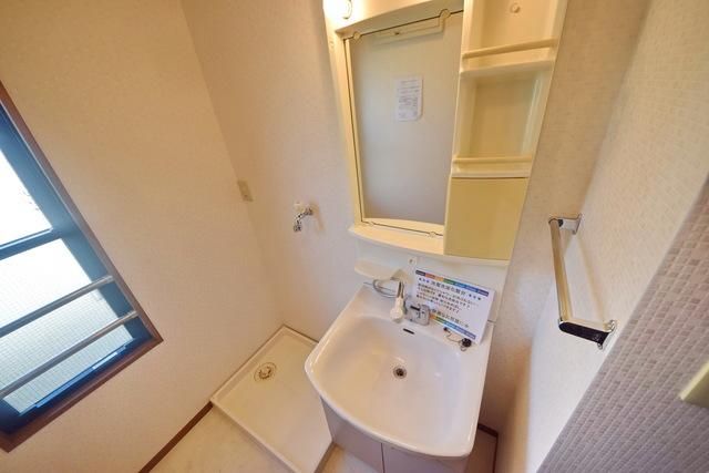 洗面設備　★使いやすい洗面台です★