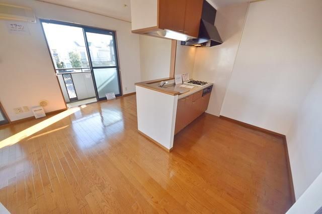 その他部屋・スペース　★キッチンはカウンタータイプです★