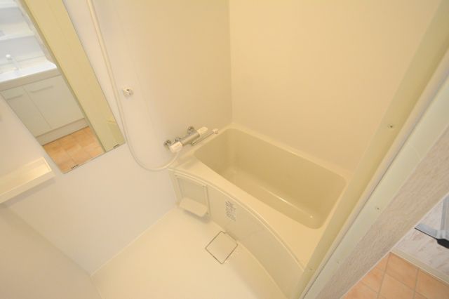 バス・シャワールーム　バストイレセパレートタイプでオススメ♪