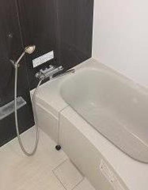 バス・シャワールーム　バスルーム