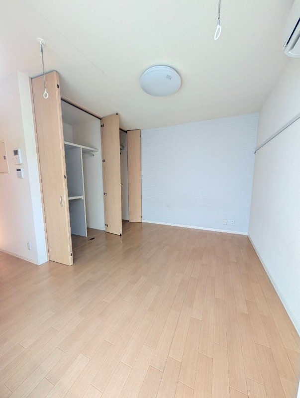 居室・リビング　他号室の写真になります。