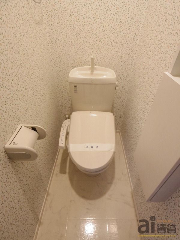 トイレ　※別号室写真