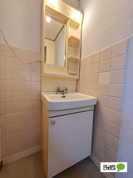 洗面設備　２０２