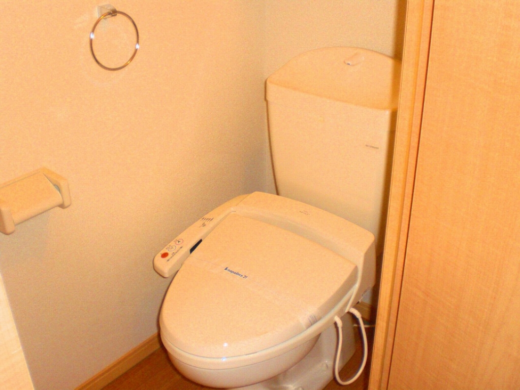 その他　温水洗浄便座付き　★